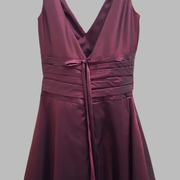 Beautiful Evening Dress - Picture 4 of 4